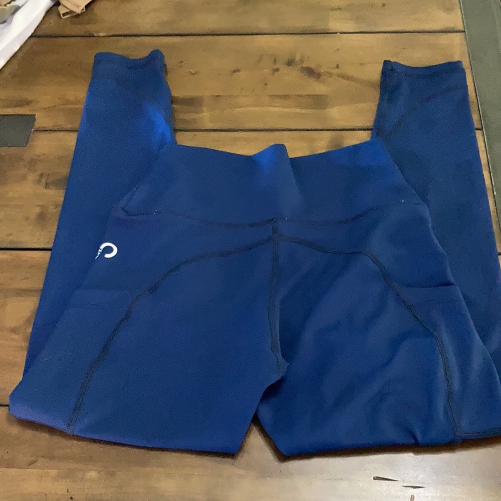Active wear leggings - Picture 2 of 4